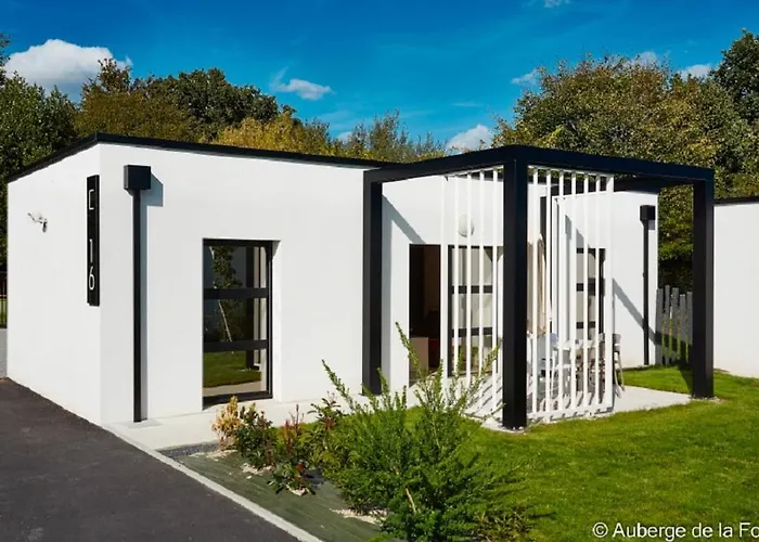 Village By Logis Lodge *