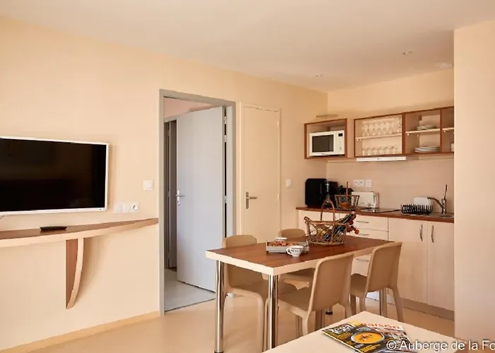 Village By Logis Lodge Le Gâvre